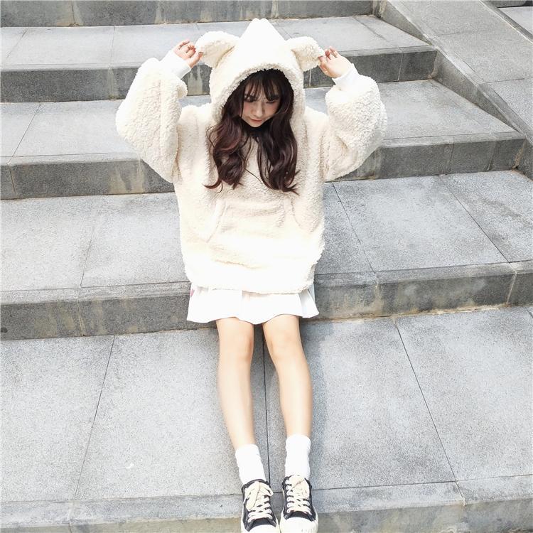 Fluffy Bear Pocket Sweater SD00419