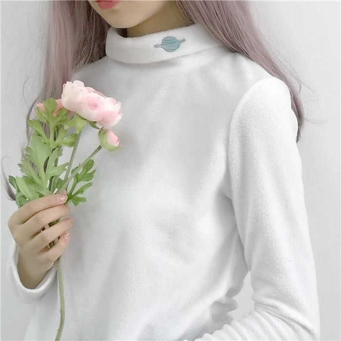 Planet Embroidered Collar Sweater SD00358