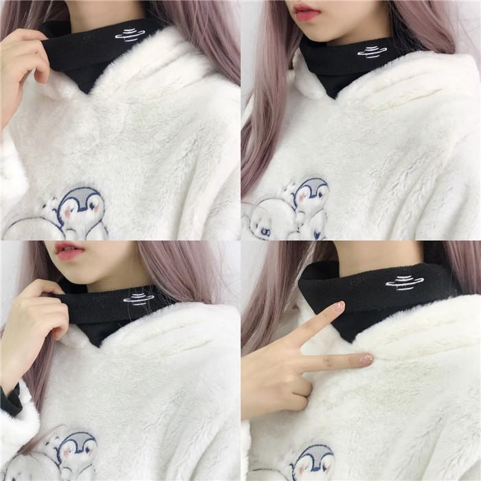 Planet Embroidered Collar Sweater SD00358