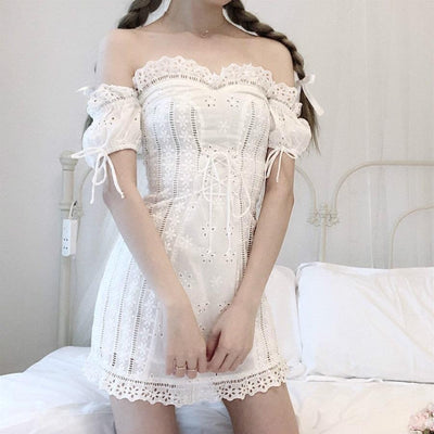 White Flower Lace Shoulder-less Dress SD00096