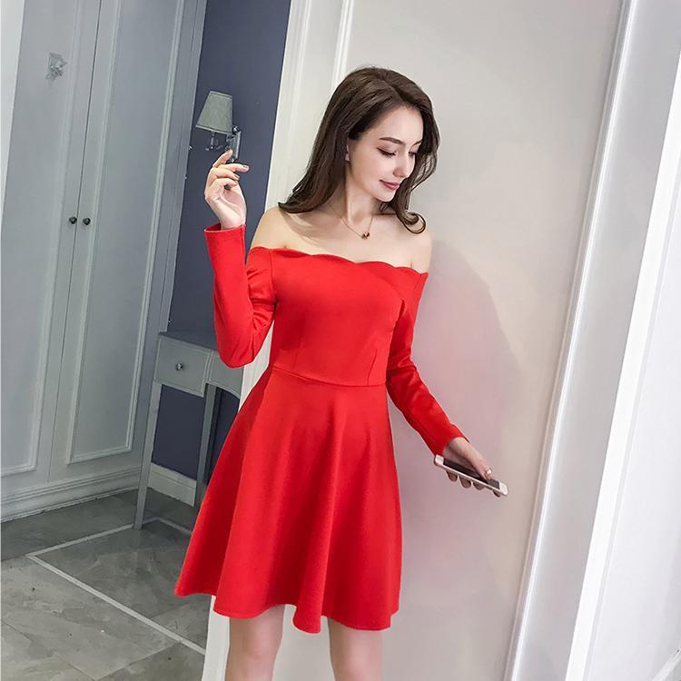 Slim thin slender long-sleeved shoulder less dress SD00971