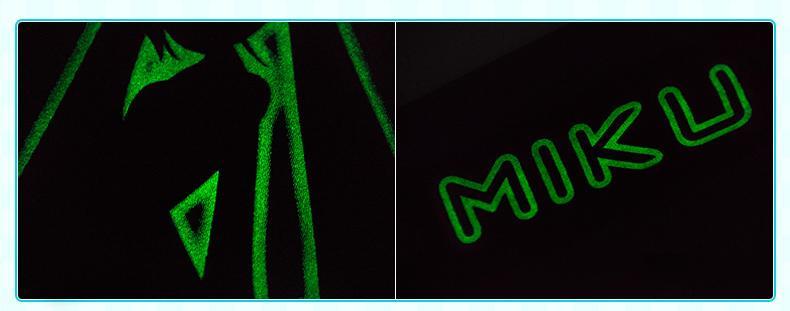 Vocaloid Hatsune Miku Winter Glow in the dark Sweater SD01257