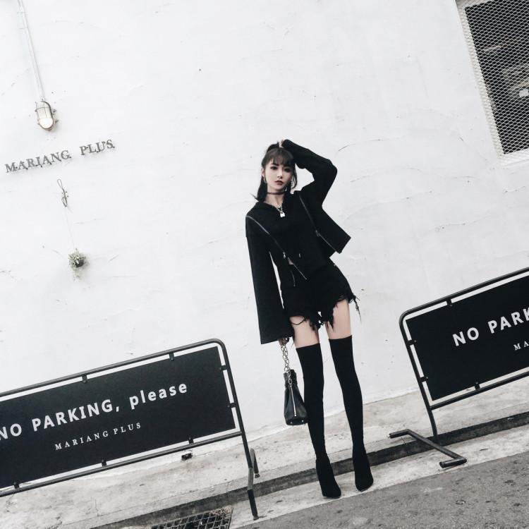 Black Chic Double Zipper Horn Sleeves Hooded Sweater Jacket SD01080