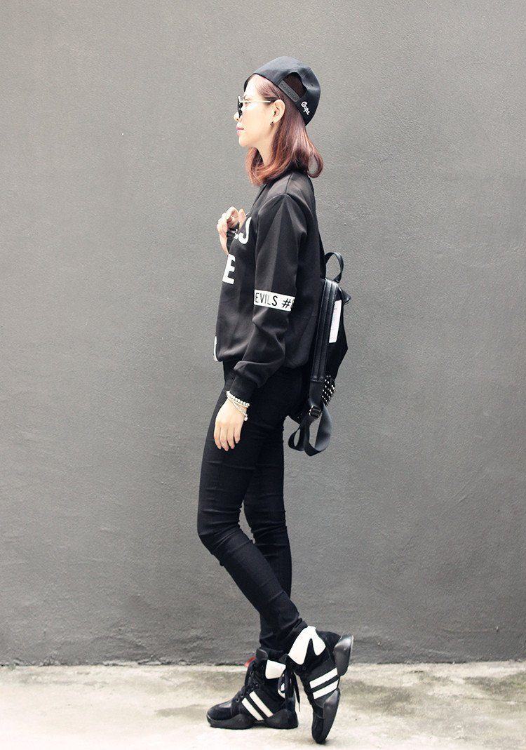 Harajuku Street Devils Have No Fans Sweater SD01982