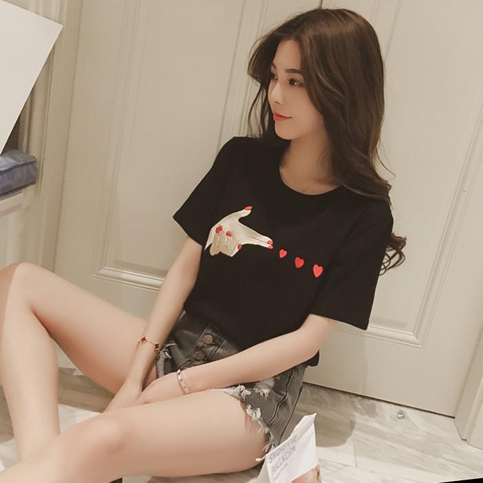 Korean summer fashion black hearts embroidery T-shirt SD02439