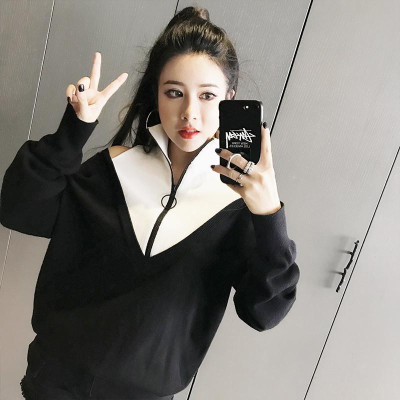 Korean Fashion V-neck High Zipper Strapless Sweater SD02064