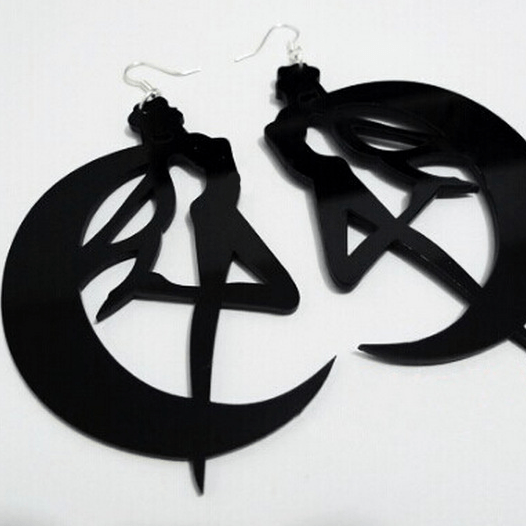 Sailor Moon Usagi Black Earrings SD00399