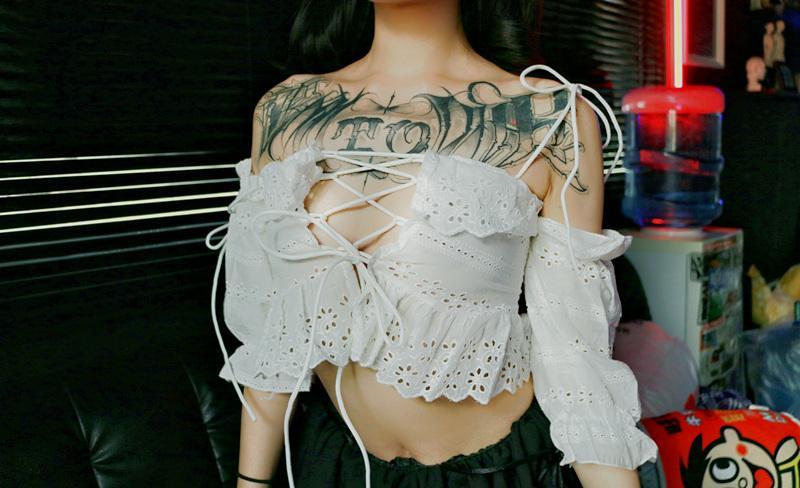 Summer White Flower Cross Strap Top SD1862
