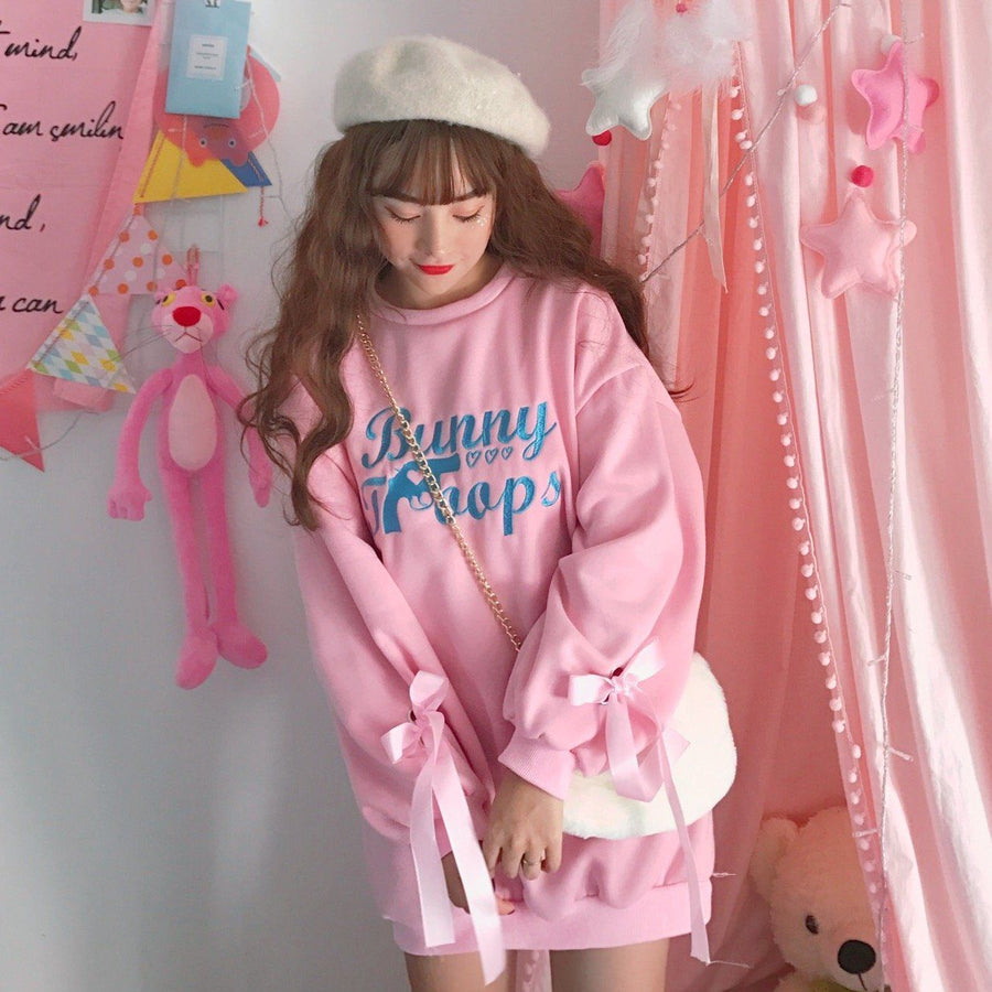 Japanese Sweet bunny Gun Ribbon Sleeves Loose Sweater SD01273