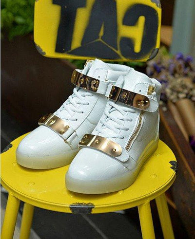 LED Light Emitting Various Colors Gold Strap Sneaker Shoes SD01813